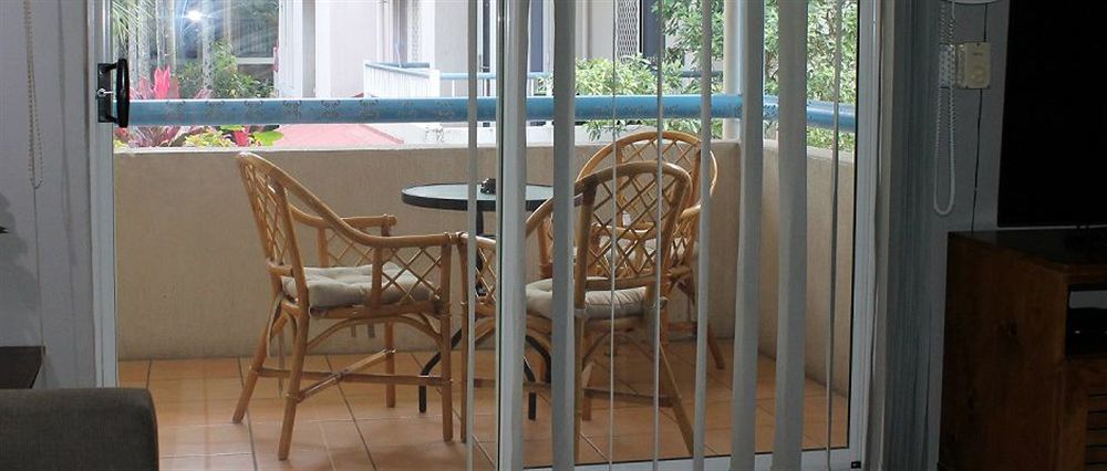 Cairns Reef Apartments & Motel Zewnętrze zdjęcie