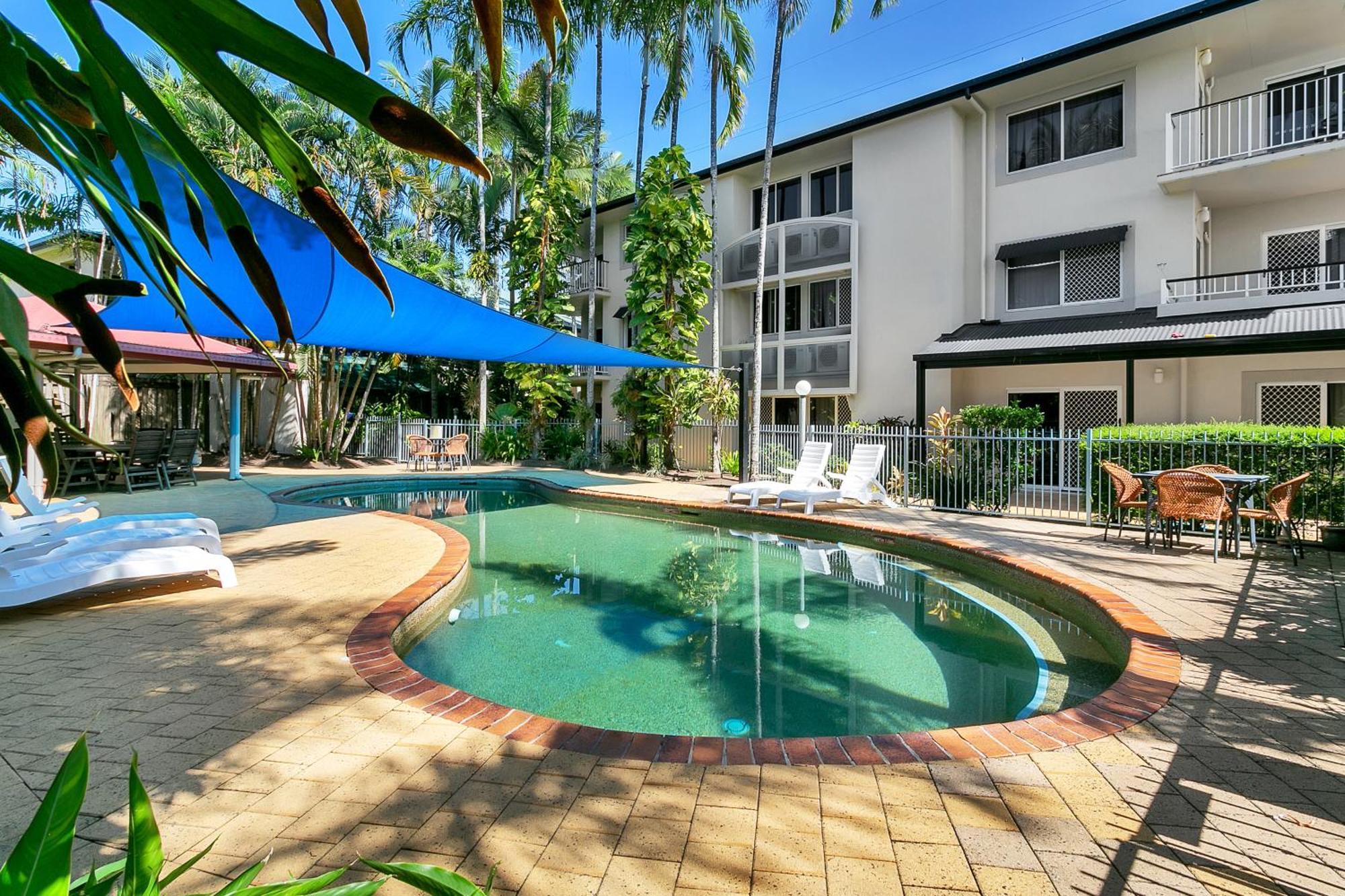 Cairns Reef Apartments & Motel Zewnętrze zdjęcie