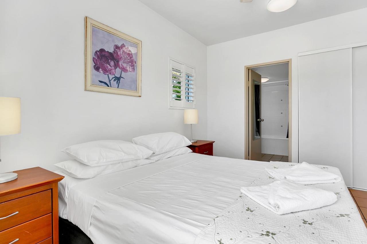 Cairns Reef Apartments & Motel Zewnętrze zdjęcie