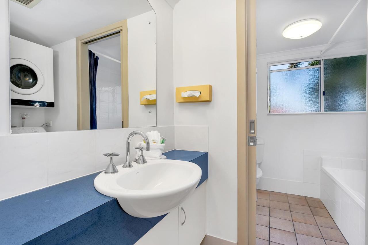Cairns Reef Apartments & Motel Zewnętrze zdjęcie